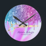 Horloge Ronde Hair Stylist Unicorn Glitter Drips Salon<br><div class="desc">Hair Stylist Unicorn Glitter Drips Modern Beauty Salon Clocks.</div>