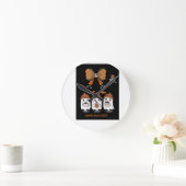 Horloge Ronde Happy Halloween – fantômes café mignons (Maison)