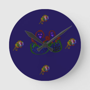 Horloge Ronde Hatchlings avec florale de couleur arc-en-ciel