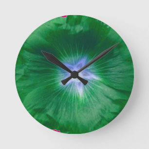 Horloge Ronde Hollyhock Flower Gorgeous Green Wall Clock