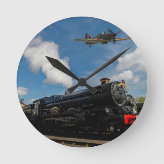 Horloge Ronde Hurricanes and steam train