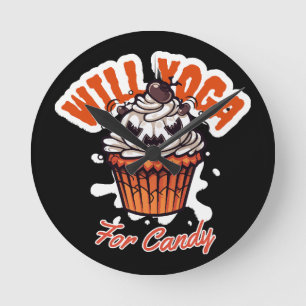 Horloge Ronde Idée de cupcake Halloween pour le yoga des mamans