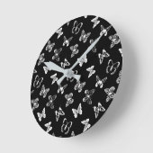 Horloge Ronde Illustration de papillon noir et blanc (Angle)