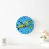 Horloge Ronde Illustration d'une jolie chenille verte (Maison)