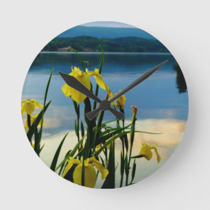 Horloge Ronde Iris jaune à Lake Shore