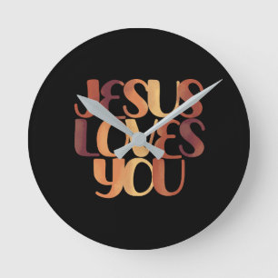 Horloge Ronde Jésus aime la typographie chrétienne Design