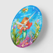 Horloge Ronde Joli nom de monogramme sirène et tortues (Angle)