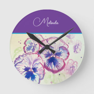 Horloge Ronde Joli pastel floral de pensée violet aquarelle