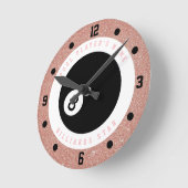 Horloge Ronde Joueuse de billard de Parties scintillant rose per (Angle)