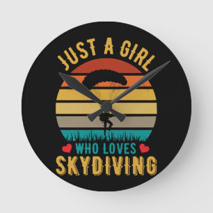 Horloge Ronde juste une fille qui aime le parachutisme
