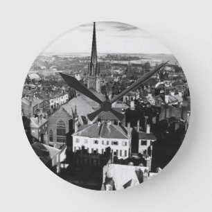 Horloge Ronde La flèche ornementée d'une église à Boston