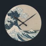 Horloge Ronde Le Grand Wave de Kanagawa<br><div class="desc">Image Collection Number : XIR158277 The Great Wave of Kanagawa,  from the series '36 Views of Mt. Fuji' (Fugaku sanjuokkei) pub. by Nishimura Eijudo (woodblock print). Hokusai,  Katsushika (1760-1849). Collection privée Giraudon.</div>