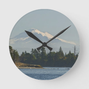 Horloge Ronde Le mont Baker domine le paysage