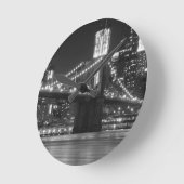 Horloge Ronde Le pont Brooklyn - noir et blanc (Angle)