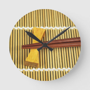 Horloge Ronde Les baguettes Sensei de sushi maîtrise le bambou