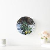 Horloge Ronde Les jonquilles jaunes dans la neige (Maison)