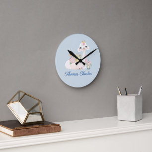 Horloge Ronde Llama Bleu et Blanc avec Fleurs Nom de Bébé