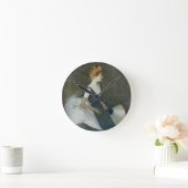 Horloge Ronde Madame Marthe Letellier assise sur un canapé (Maison)