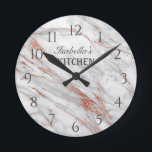 Horloge Ronde Marbre blanc Rose or cuivre Parties scintillant Cu<br><div class="desc">Elegant Chic Rose Gold et Marbre blanc Monogram décoration design prêt à personnaliser avec votre monogramme.</div>