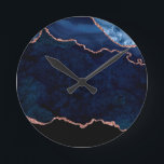 Horloge Ronde Marbre Bleu Abstrait De Minuit Avec Or Rose<br><div class="desc">marbre bleu nuit Abstrait aux accents de parties scintillant or rose,  design chic et moderne.</div>