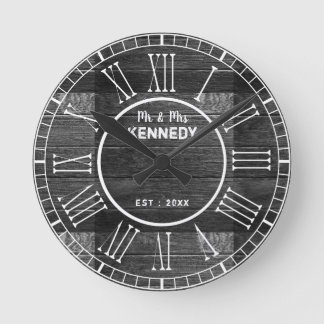 Horloge Ronde Mariage numérique romain en bois noir
