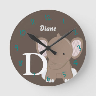 Horloge ronde marron personnalisée pour bébé