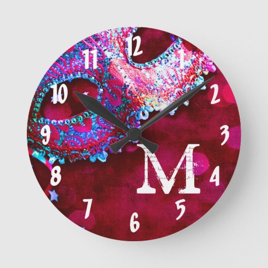 Horloge Ronde Masquerade costum monogram Initial Wall Clock (Recto)