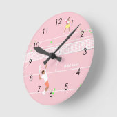 Horloge Ronde Match de tennis rose Pastel moderne (Angle)