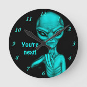 Horloge Ronde Mauvais Alien, Tu es le prochain ! (Recto)