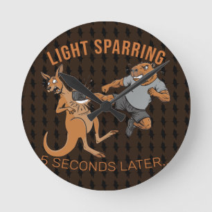Horloge Ronde Mème de MMA de capybara drôle vs kangourou en spar