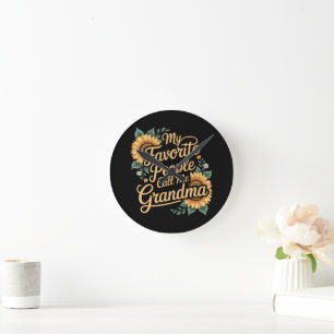 Horloge Ronde Mes personnes préférées m'appellent grand-mère pou