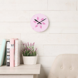 Horloge Ronde Mini minimaliste de la fleur Sakura rose pâle dess