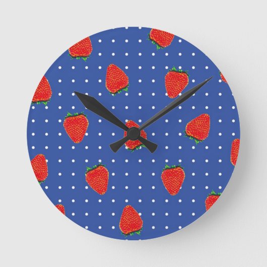 Horloge Ronde motif de fraise avec points (Recto)