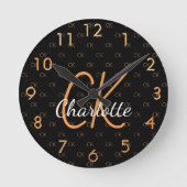 Horloge Ronde Noir or monogramme initiales nom script élégant (Recto)