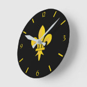 Horloge Ronde Noire avec Fleur de Lys Or (Angle)