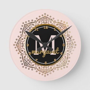 Horloge Ronde Nom brodé Rose Poudré Mandala Bohème Or