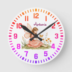 Horloge Ronde Nom personnalisé cool Fée rose avec papillon