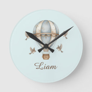 Horloge Ronde Nom personnalisé de bébé garçon aquarelle vintage
