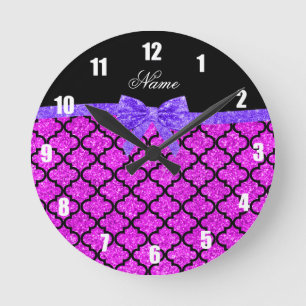 Horloge Ronde Nom personnalisé neon rose parties scintillant mar