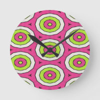 Oeil de taureau rose chaud, vert citron et blanc