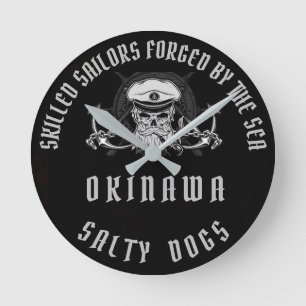 HORLOGE RONDE OKINAWA CHIENS SALTY