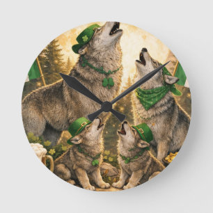 Horloge Ronde Pack de loups chanceux – Hurlement en famille pour