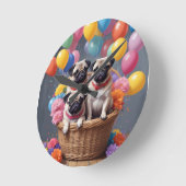 Horloge Ronde Panier rempli de Carlins et de ballons (Angle)