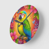 Horloge Ronde Parrot Vibrant Perché Sur Une Branche (Angle)