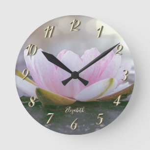 Horloge Ronde Paysage Fleur de Lotus Rose, Zen