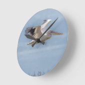 Horloge Ronde Pélican en vol (Angle)