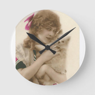Horloge Ronde Photo antique Victorian Woman and Dog