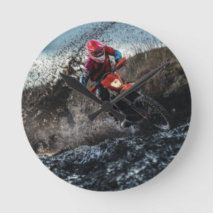 Horloge Ronde Pilote de vélo droit jetez l'oreiller