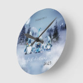 Horloge Ronde Pine Tree Fores, Gnomes Bleus Vacances (Angle)