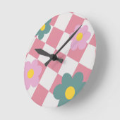 Horloge Ronde Pink Gingham Floral Pattern – Retro Cute Flower  (Angle)